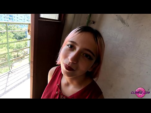 ❤️ Studentin saugt einen Fremden im Outback - Sperma auf seinem Gesicht Super sex bei uns de.xxxdl.ru ❌